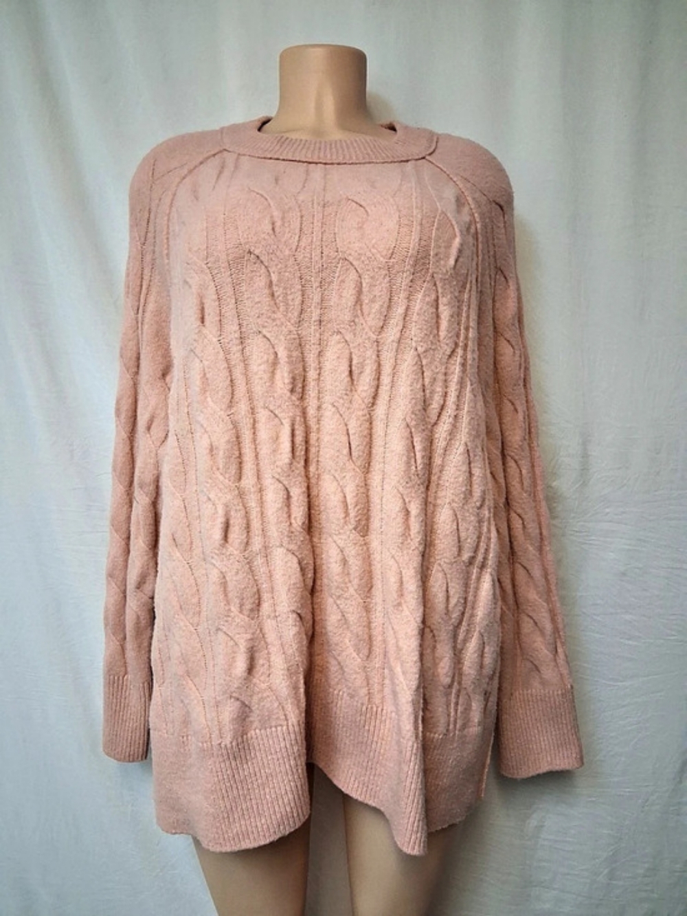 Aerie Cable Knit Crewneck Sweater in Pink Size Large